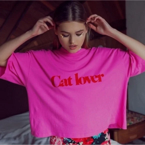 Daydream Nation Cat Lover Cropped Oversized in Kiss Pink Tee Size Small - Picture 11 of 13